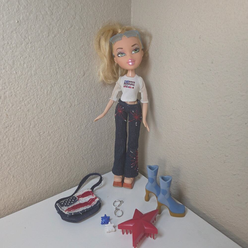 Bratz Vintage 2003 IndepenDance Cloe Limited Collector's Edition 4th of July